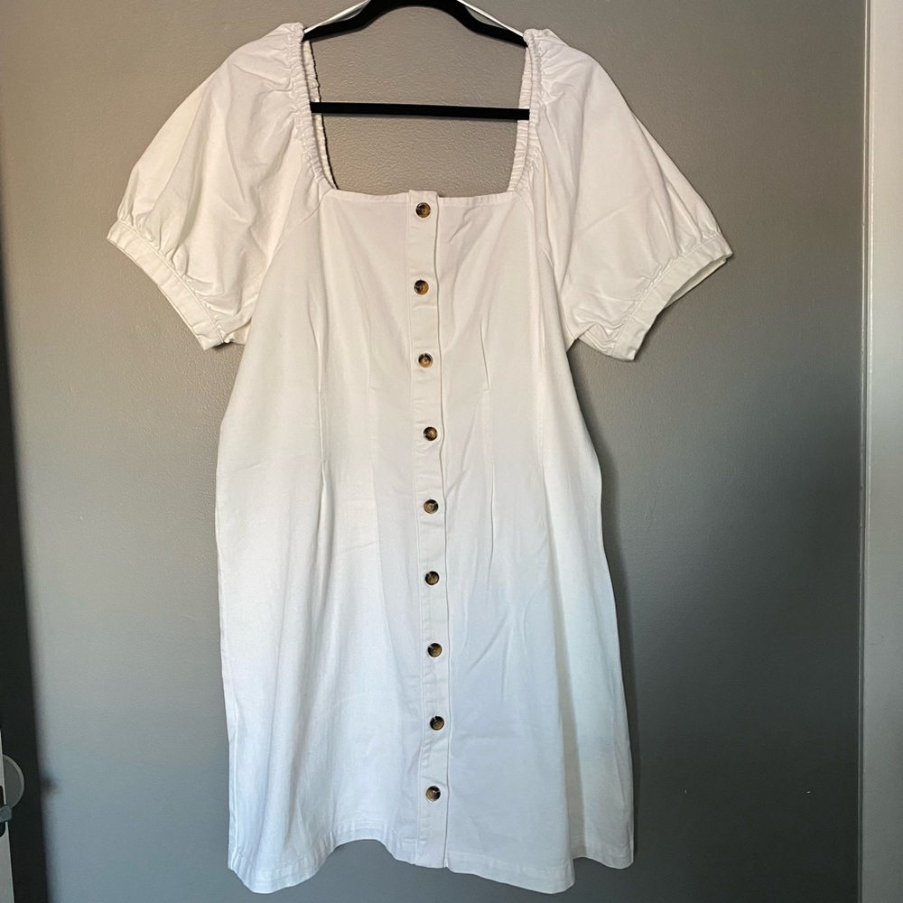NWT Who What Wear from Target White 100% Cotton Dress with Puff Sleeves
